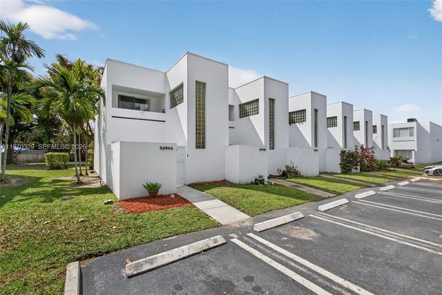 5090 Elmhurst Rd A, West Palm Beach, FL 33417