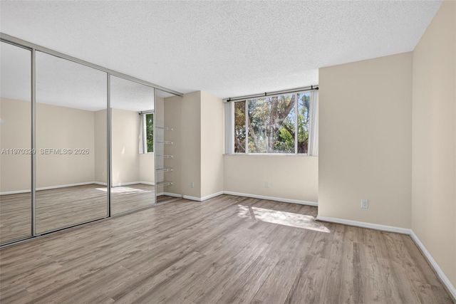 5090 Elmhurst Rd A, West Palm Beach, FL 33417