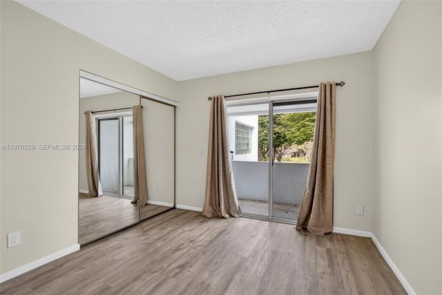 5090 Elmhurst Rd A, West Palm Beach, FL 33417