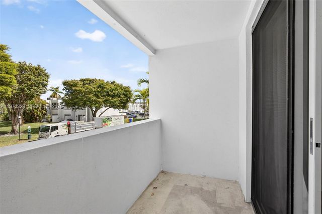 5090 Elmhurst Rd A, West Palm Beach, FL 33417