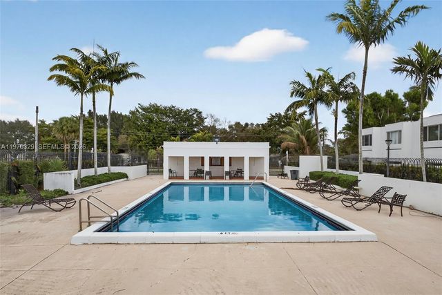 5090 Elmhurst Rd A, West Palm Beach, FL 33417