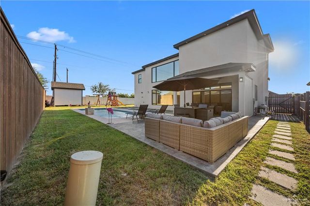 1404 Strawberry Hill Street, Edinburg, TX 78541