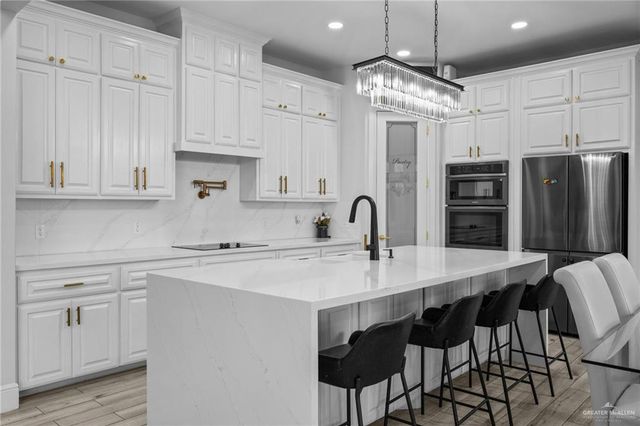 1404 Strawberry Hill Street, Edinburg, TX 78541