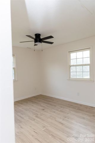 1527 Kingston Drive, Kannapolis, NC 28083