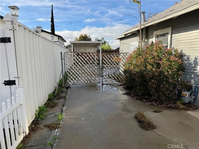 4451 VICTORIA, Riverside, CA 92507
