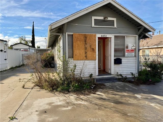 4451 VICTORIA, Riverside, CA 92507