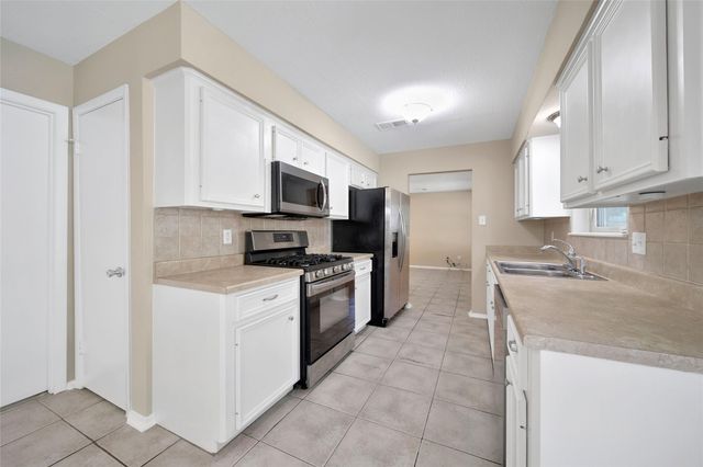 9718 Birsay Street, Spring, TX 77379