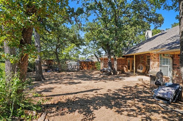 1330 Ruidosa Court, Denton, TX 76205