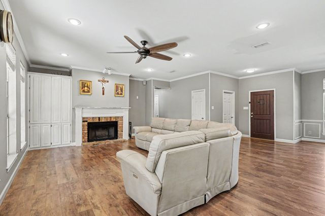 1330 Ruidosa Court, Denton, TX 76205
