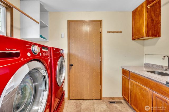 22120 SE 250th Street, Maple Valley, WA 98038