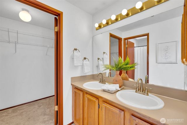 22120 SE 250th Street, Maple Valley, WA 98038
