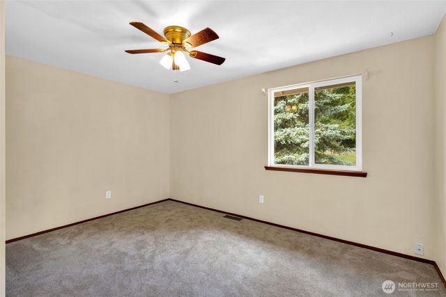 22120 SE 250th Street, Maple Valley, WA 98038