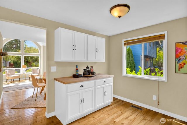 22120 SE 250th Street, Maple Valley, WA 98038