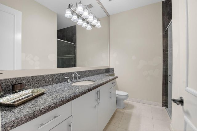 16801 Pavilion Way, Delray Beach, FL 33446
