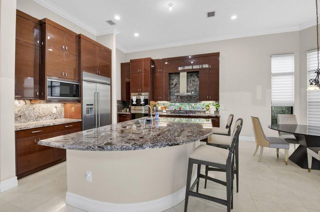 16801 Pavilion Way, Delray Beach, FL 33446