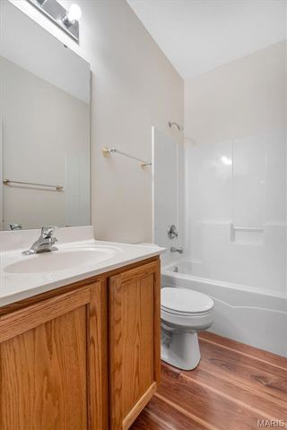 2229 Hawks Landing Drive C, Lake St Louis, MO 63367