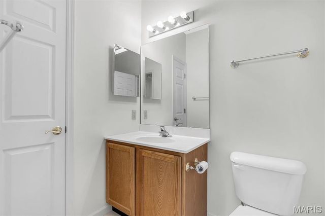 2229 Hawks Landing Drive C, Lake St Louis, MO 63367