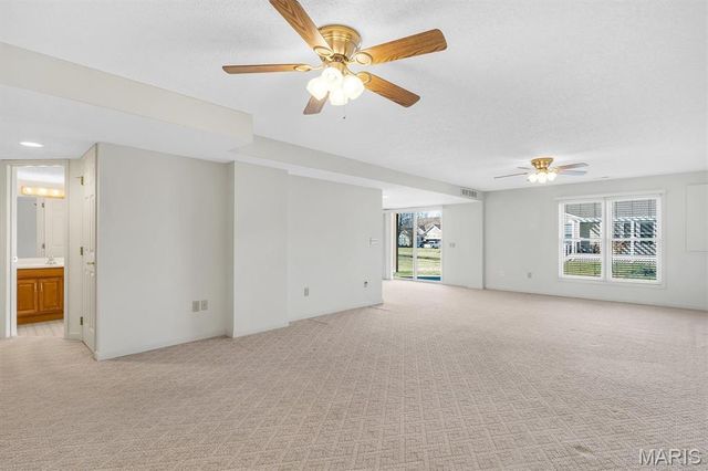 2229 Hawks Landing Drive C, Lake St Louis, MO 63367