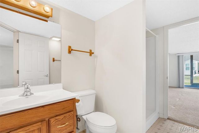 2229 Hawks Landing Drive C, Lake St Louis, MO 63367