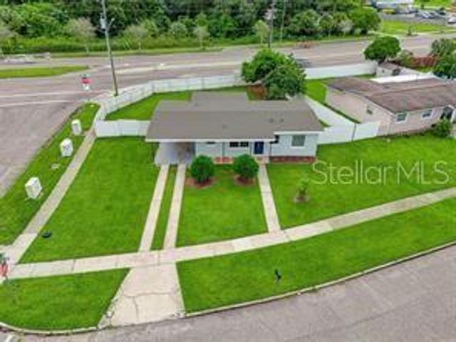 2420 BARKSDALE DRIVE, Orlando, FL 32822