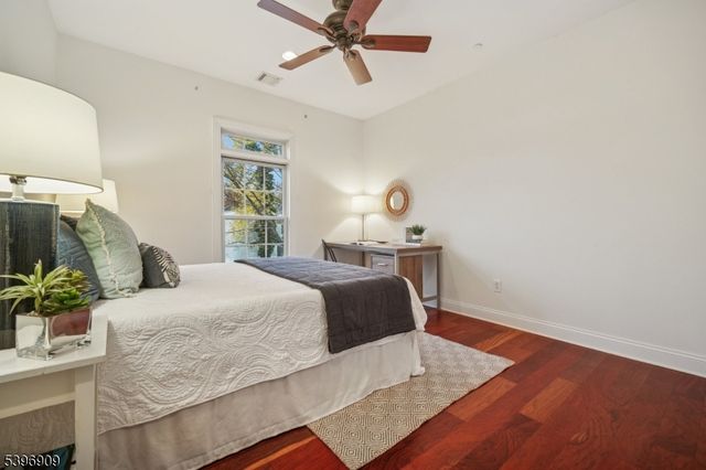 31 Church St. 306, South Orange Village Twp., NJ 07079