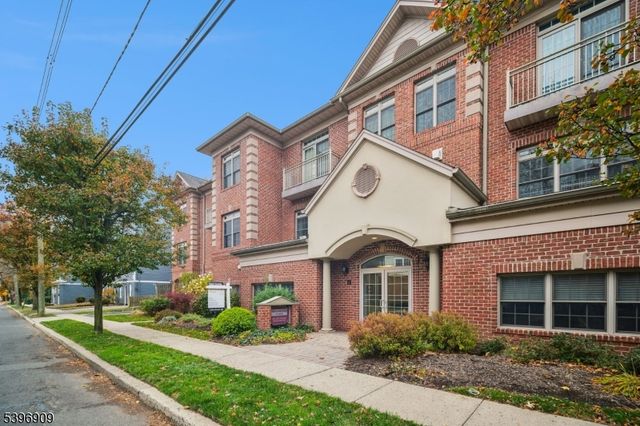 31 Church St. 306, South Orange Village Twp., NJ 07079