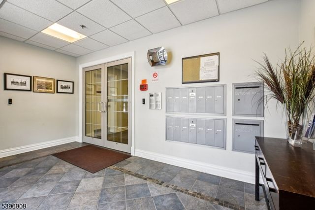 31 Church St. 306, South Orange Village Twp., NJ 07079