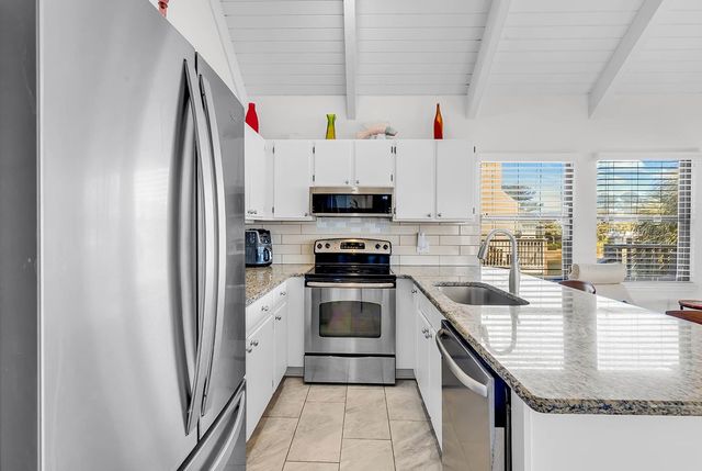 153 Oyster Catcher Pl., Pawleys Island, SC 29585