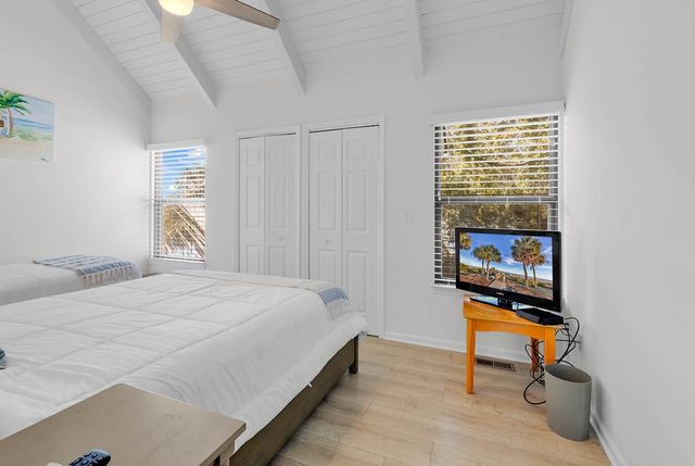 153 Oyster Catcher Pl., Pawleys Island, SC 29585