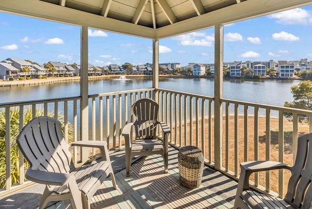 153 Oyster Catcher Pl., Pawleys Island, SC 29585