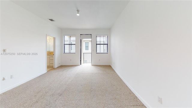 10428 NW 61st Street, Doral, FL 33178