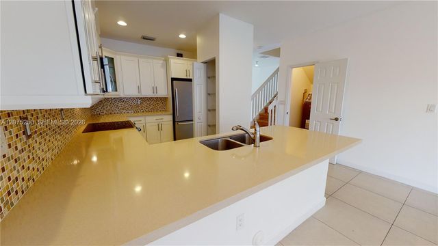 10428 NW 61st Street, Doral, FL 33178