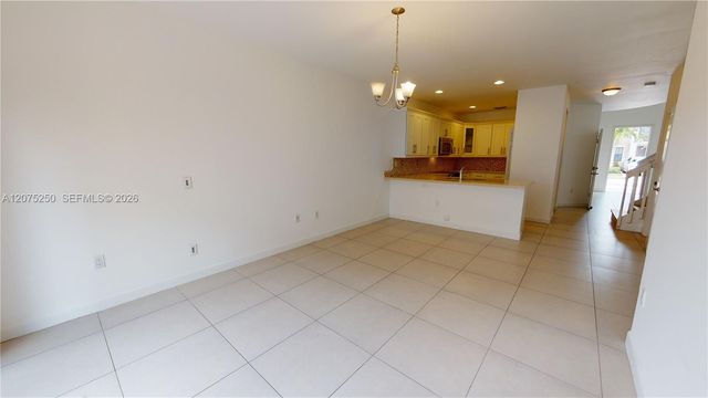 10428 NW 61st Street, Doral, FL 33178
