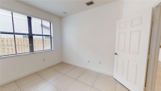 10428 NW 61st Street, Doral, FL 33178