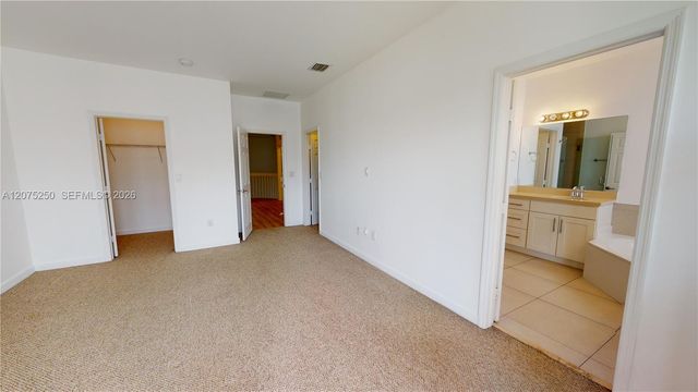 10428 NW 61st Street, Doral, FL 33178