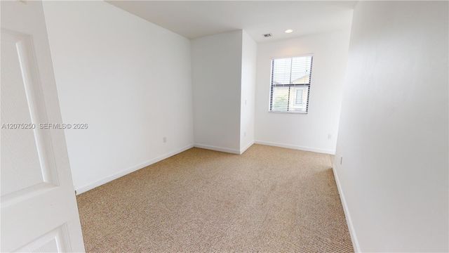 10428 NW 61st Street, Doral, FL 33178