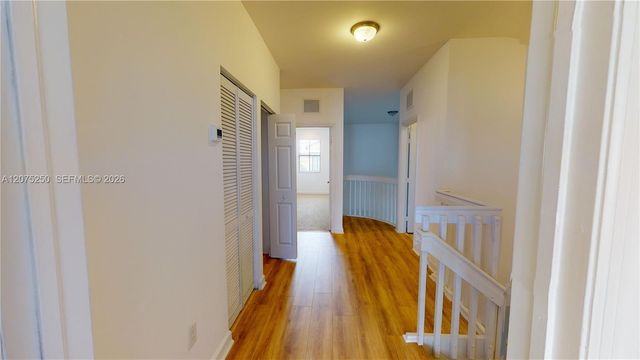 10428 NW 61st Street, Doral, FL 33178