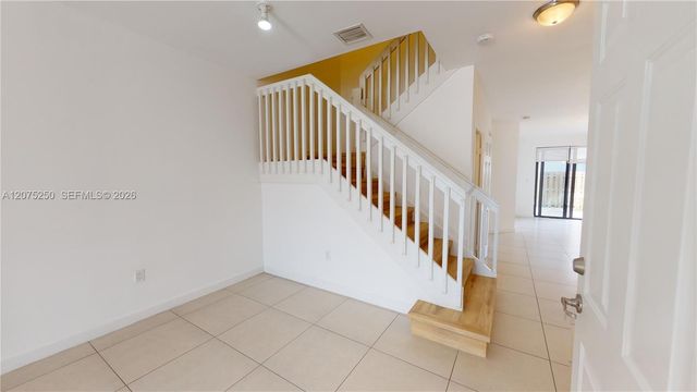 10428 NW 61st Street, Doral, FL 33178