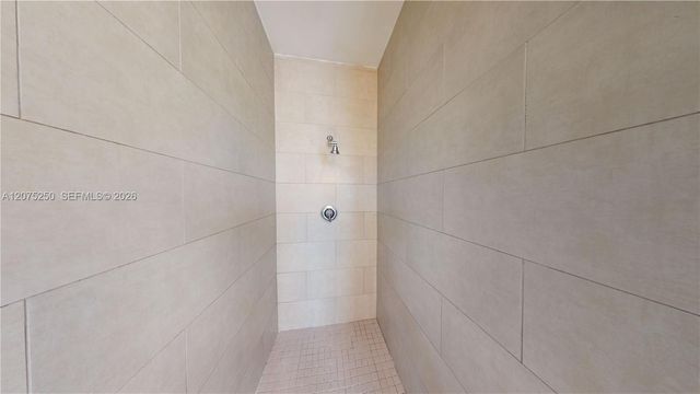 10428 NW 61st Street, Doral, FL 33178