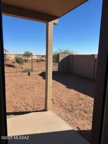 34303 S Incus Road, Red Rock, AZ 85145