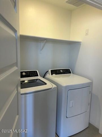 34303 S Incus Road, Red Rock, AZ 85145