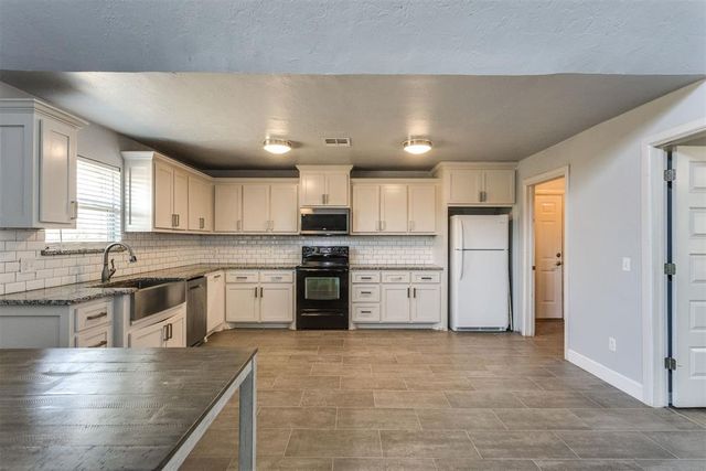 13701 SE 70th Street, Oklahoma City, OK 73150