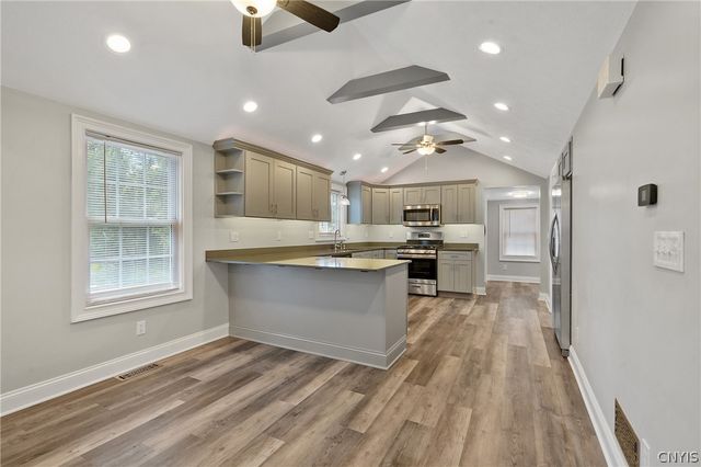 201 Plymouth Avenue, Salina, NY 13211