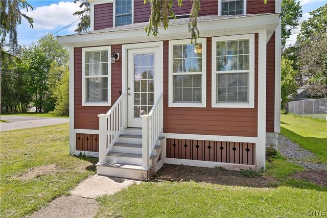 201 Plymouth Avenue, Salina, NY 13211