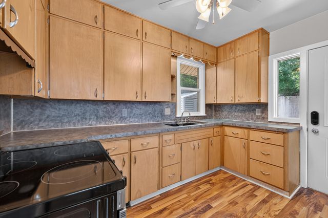 440 FULLER Avenue, Council Bluffs, IA 51503