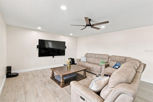 6113 WATERFIELD WAY, St Cloud, FL 34771