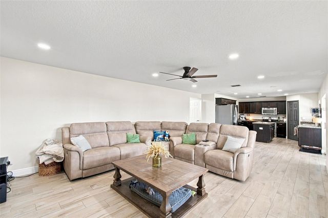 6113 WATERFIELD WAY, St Cloud, FL 34771