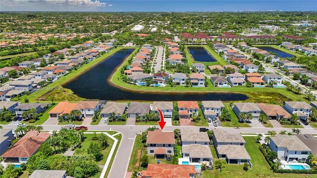 7349 Stella Ln, Lake Worth, FL 33463