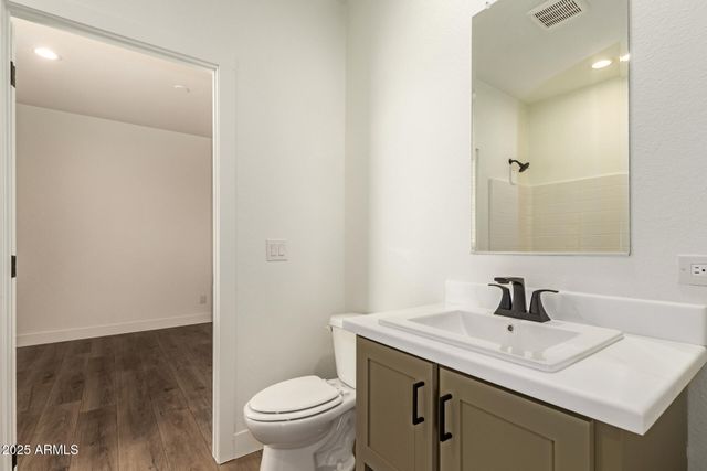 23069 W MILTON Drive, Wittmann, AZ 85361