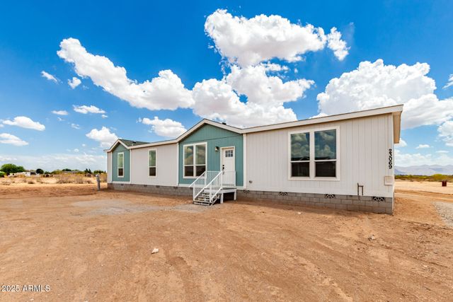 23069 W MILTON Drive, Wittmann, AZ 85361